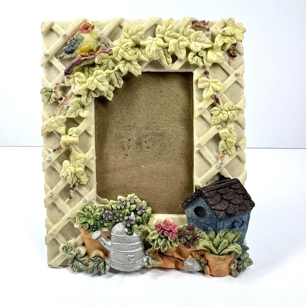Jordan Mark Secret Garden Floral Birdhouse Resin Photo Frame Cottagecore Vintage